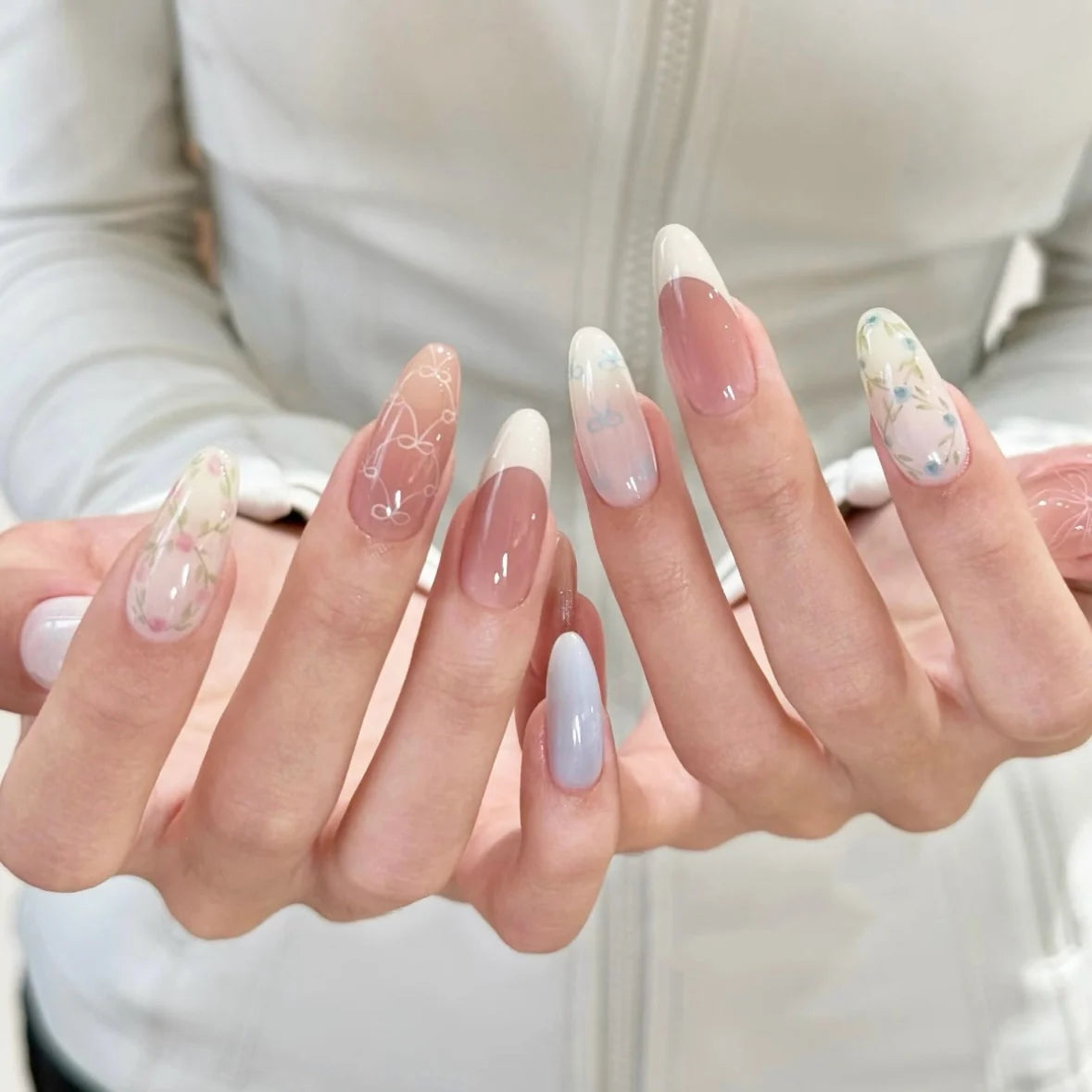 Press-On Nail Set Floral Peel & Stick Comfortable Fit