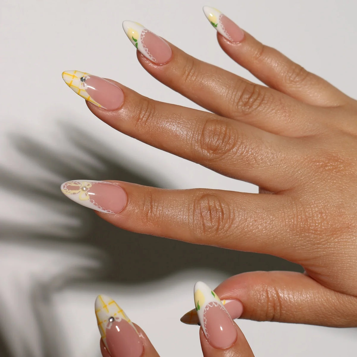 Press-On Nail Set Floral Peel & Stick Reusable