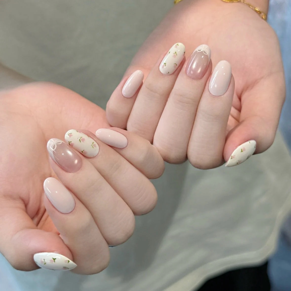 Press-On Nail Set Floral Pink Easy Application Multiple Sizes