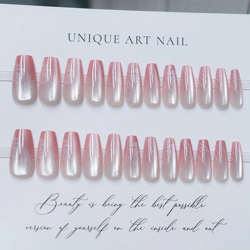 Press-On Nail Set Floral Print Natural Finish