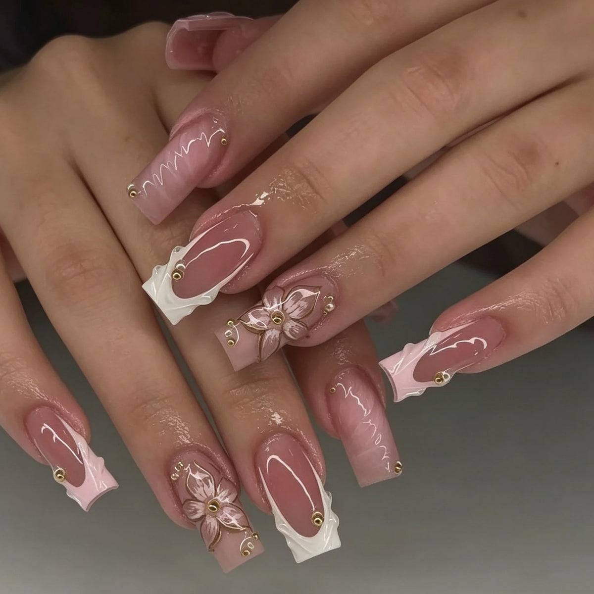 Press-On Nail Set Floral Reusable Adhesive Included