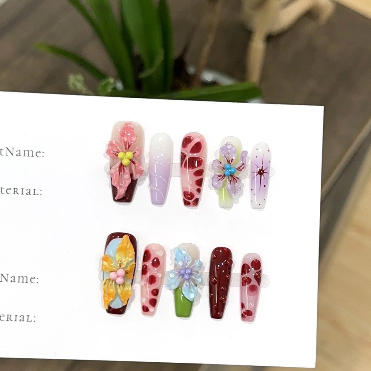 Press-On Nail Set Floral Reusable No Glue