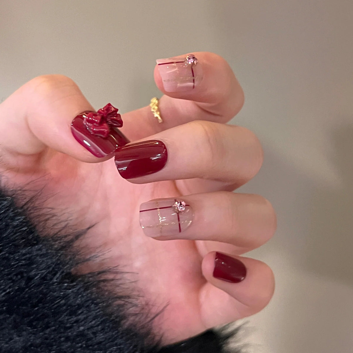 Press-On Nail Set Floral Rhinestone Reusable