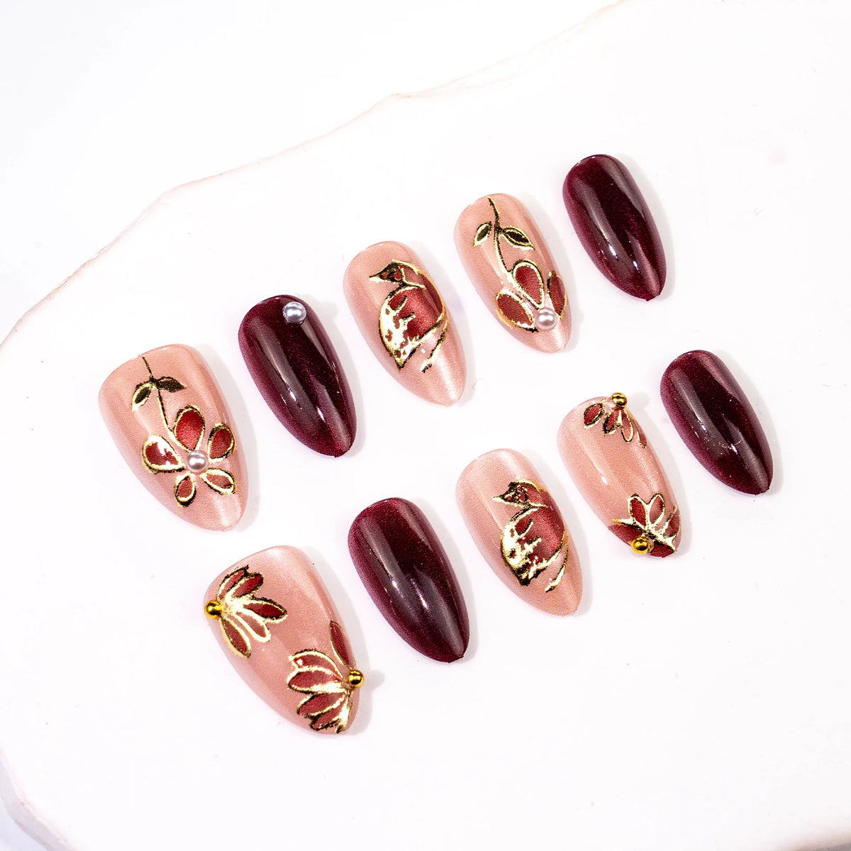 Press-On Nail Set Flower Embellished Almond & Stiletto