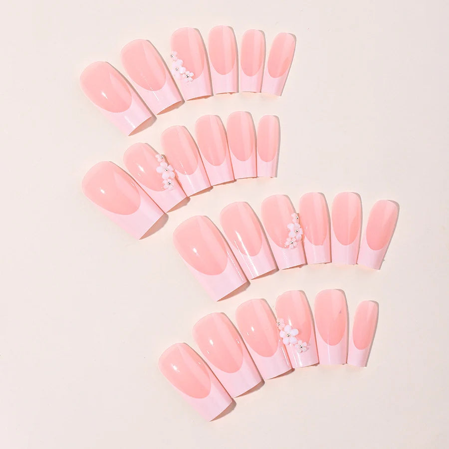 Press-On Nail Set French Tips & Hand-Drawn Floral 24-Piece