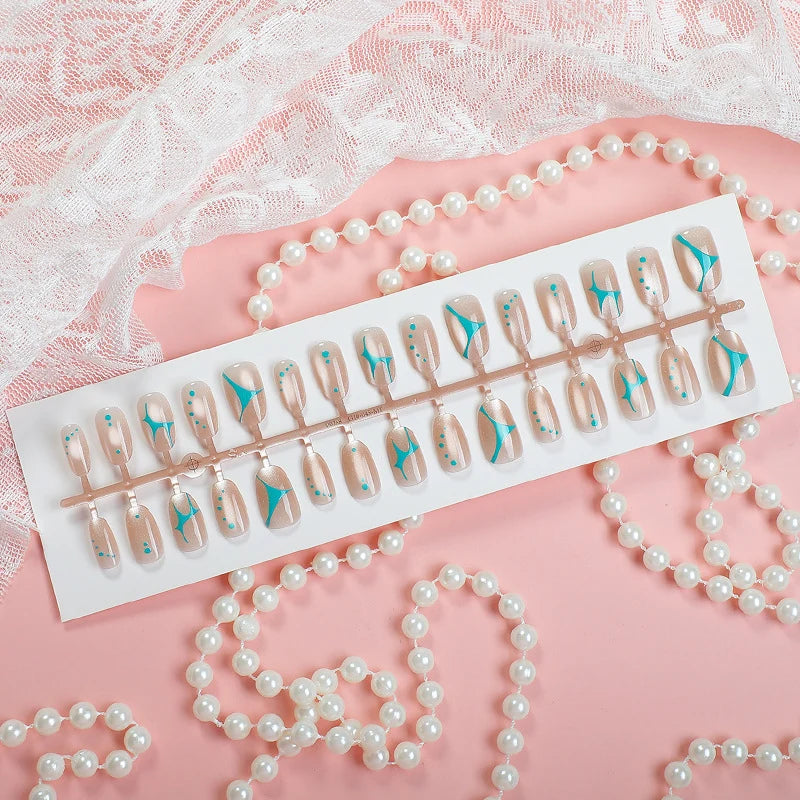 Press-On Nail Set Geometric Design & Multiple Sizes