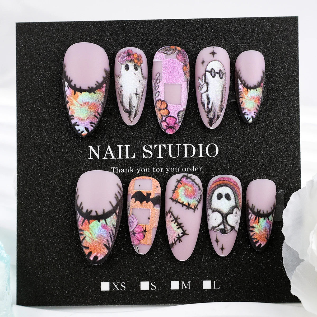 Press-On Nail Set Ghost & Pumpkin Designs