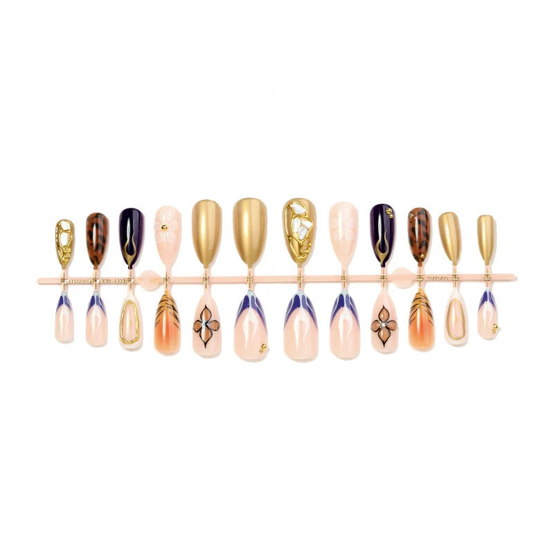 Press-On Nail Set Glamorous Designs & Easy Application