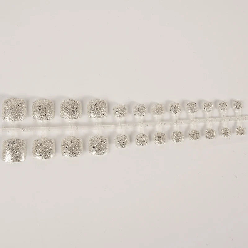 Press-On Nail Set Glittery Finish Multiple Sizes Easy Application