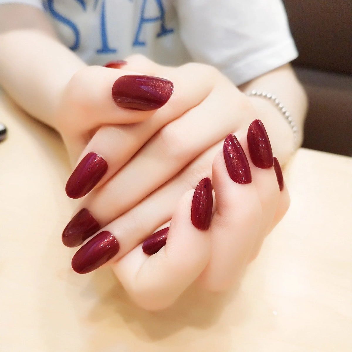 Press-On Nail Set Glossy Adhesive Tabs Multiple Sizes