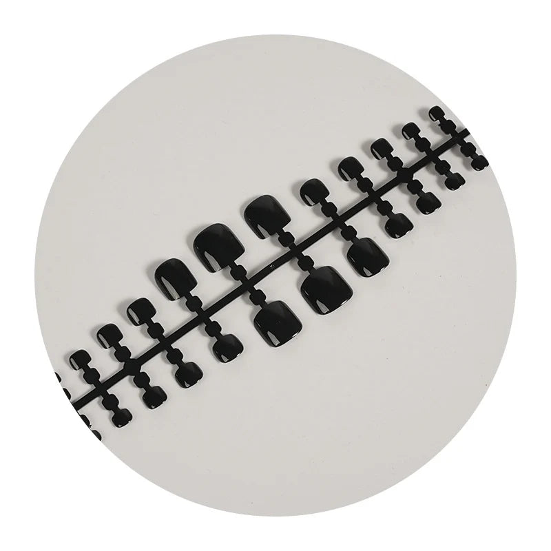 Press-On Nail Set Glossy Black Reusable & Easy Application