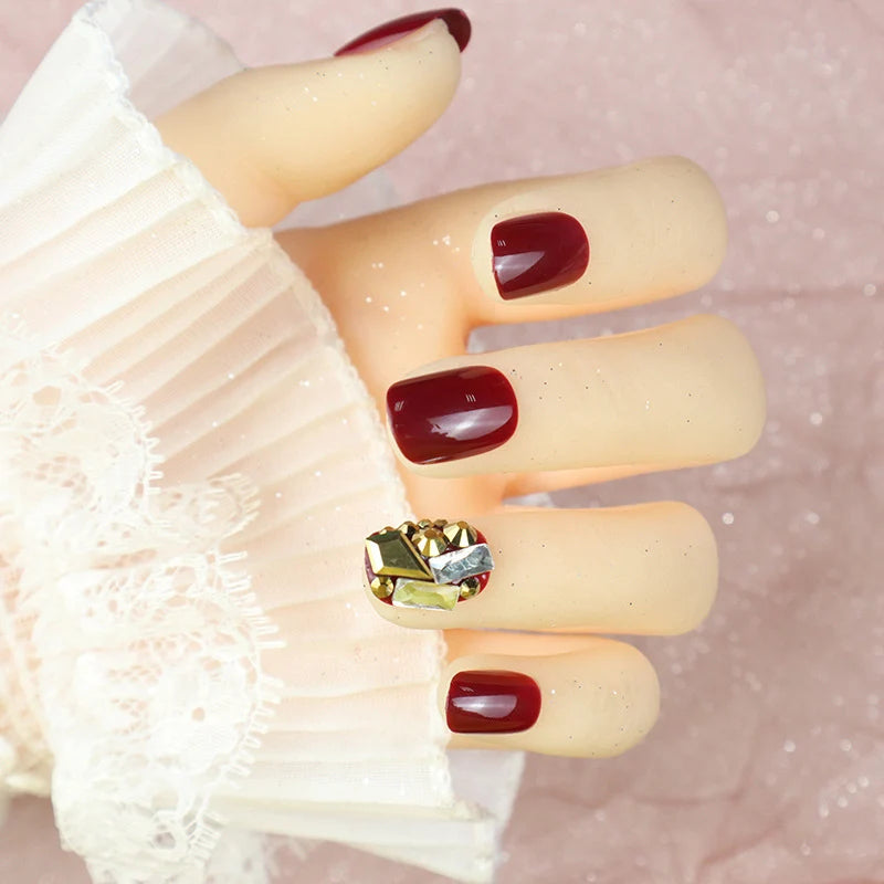 Press-On Nail Set Glossy Finish & Gem Accents