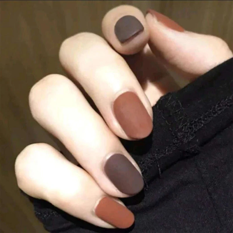 Press-On Nail Set Glossy Finish Reusable & At-Home Application