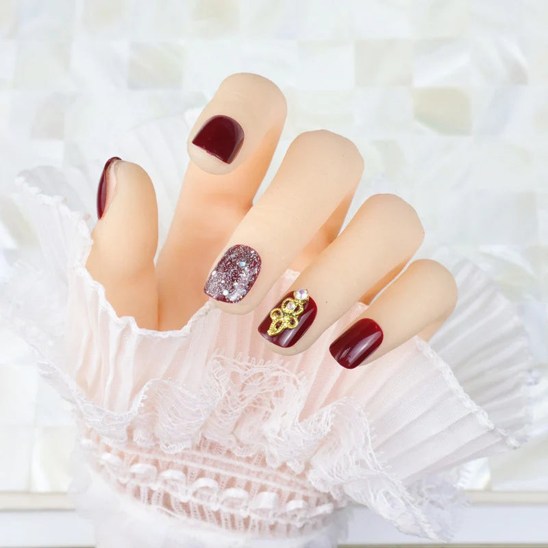 Press-On Nail Set Glossy Glitter Long-Lasting Adhesive