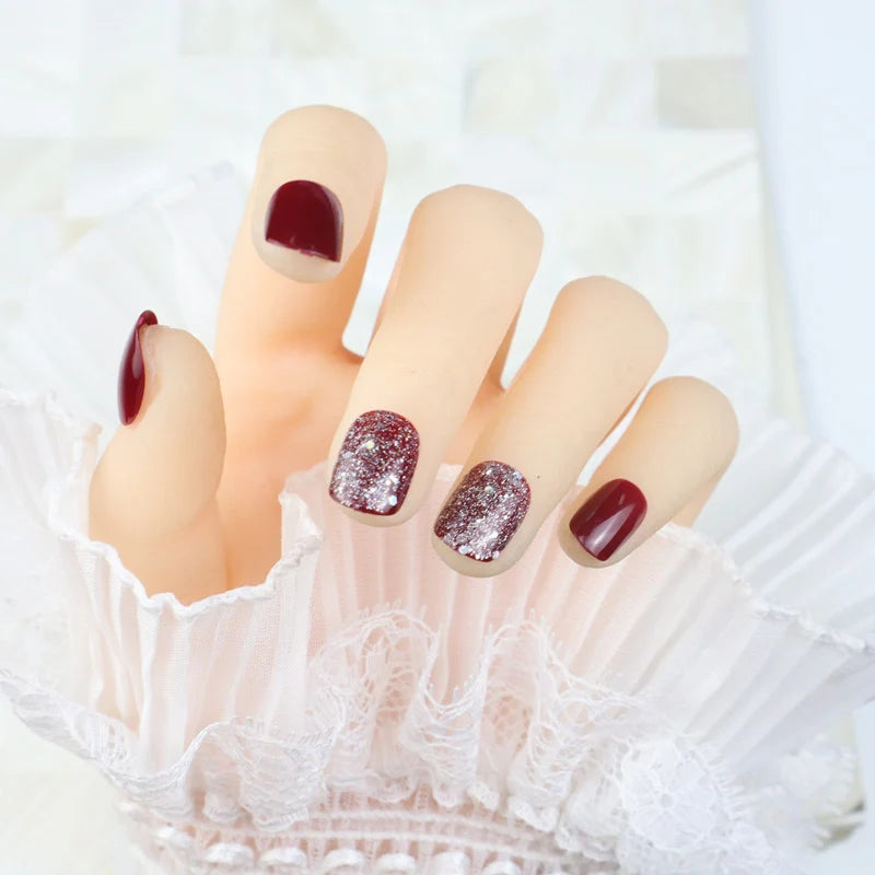 Press-On Nail Set Glossy & Glitter Reusable Adhesive Pads