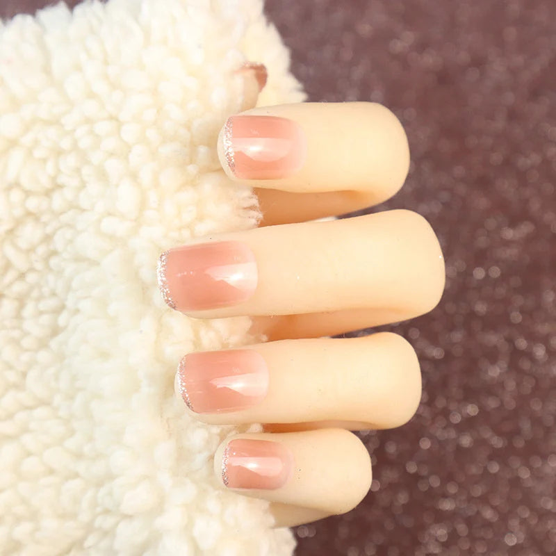 Press-On Nail Set Glossy Reusable Salon-Quality