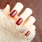 Press-On Nail Set Glossy Salon Finish Chip-Resistant