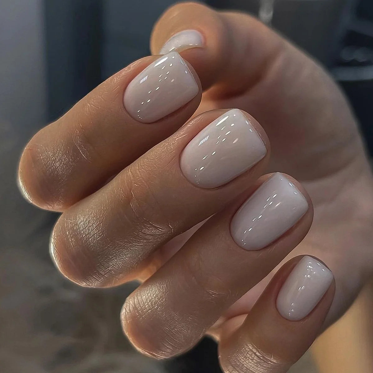 Press-On Nail Set Glossy White 24-Piece File Included