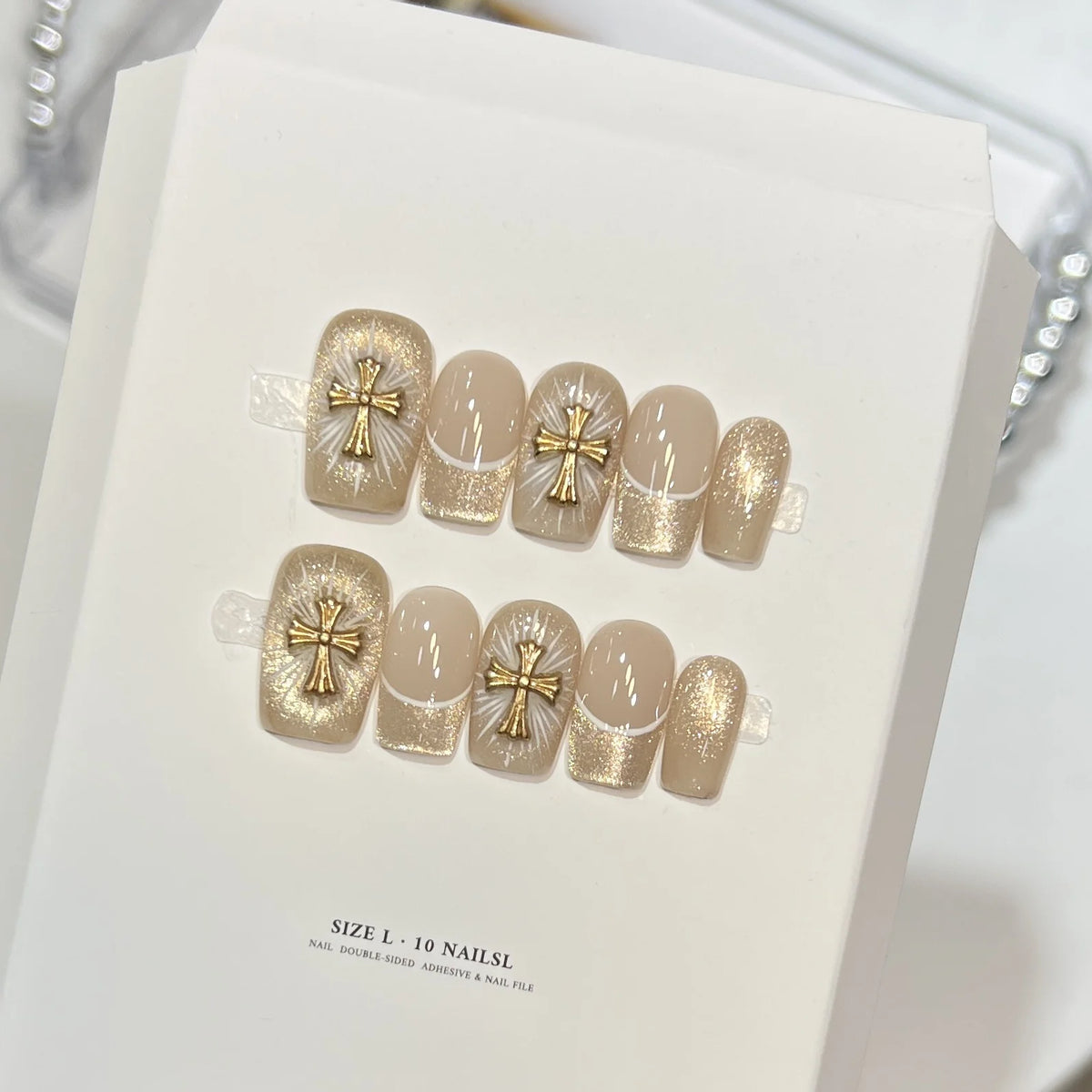 Press-On Nail Set Gold Accents Adhesive & File