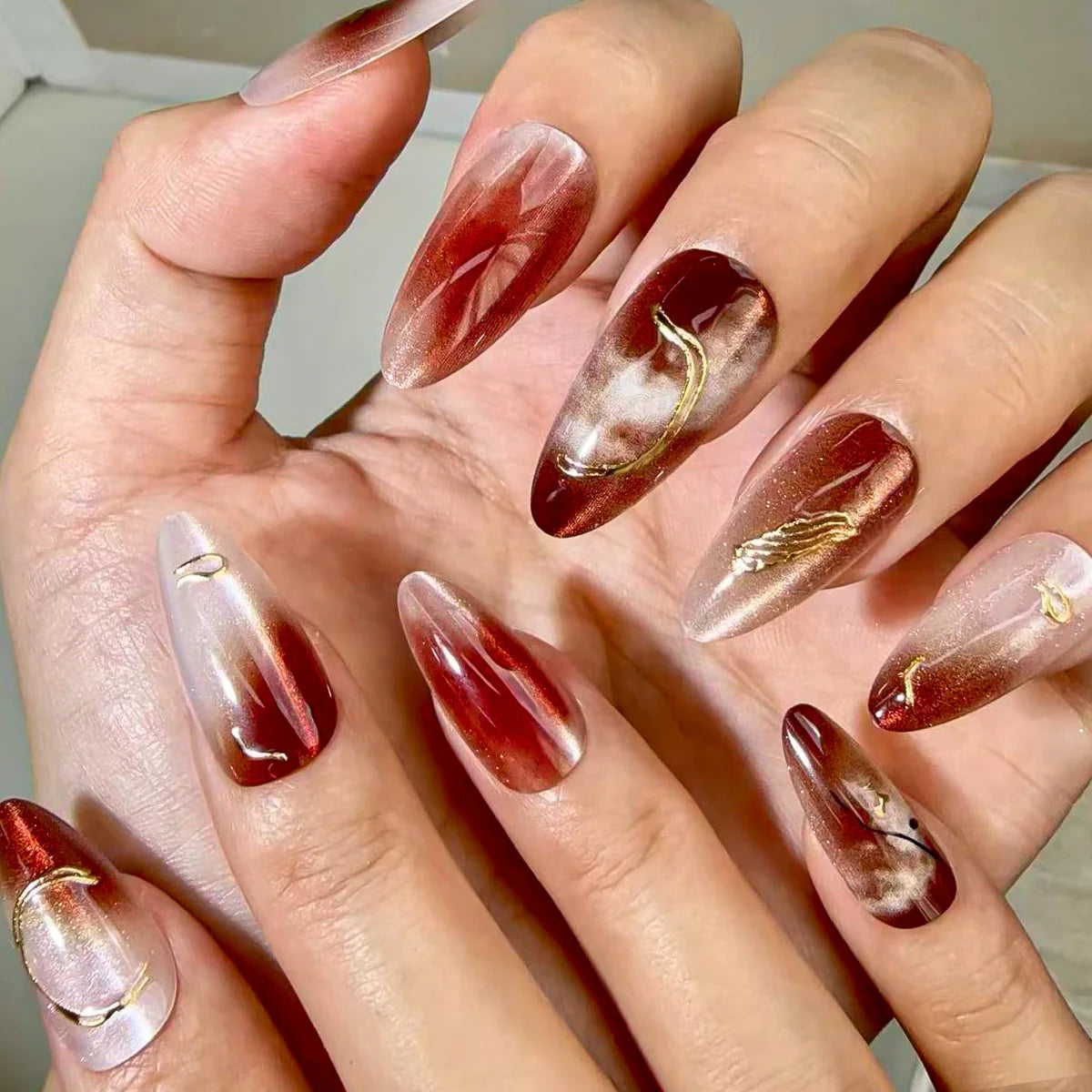 Press-On Nail Set Gold Accents Reusable 24-Piece