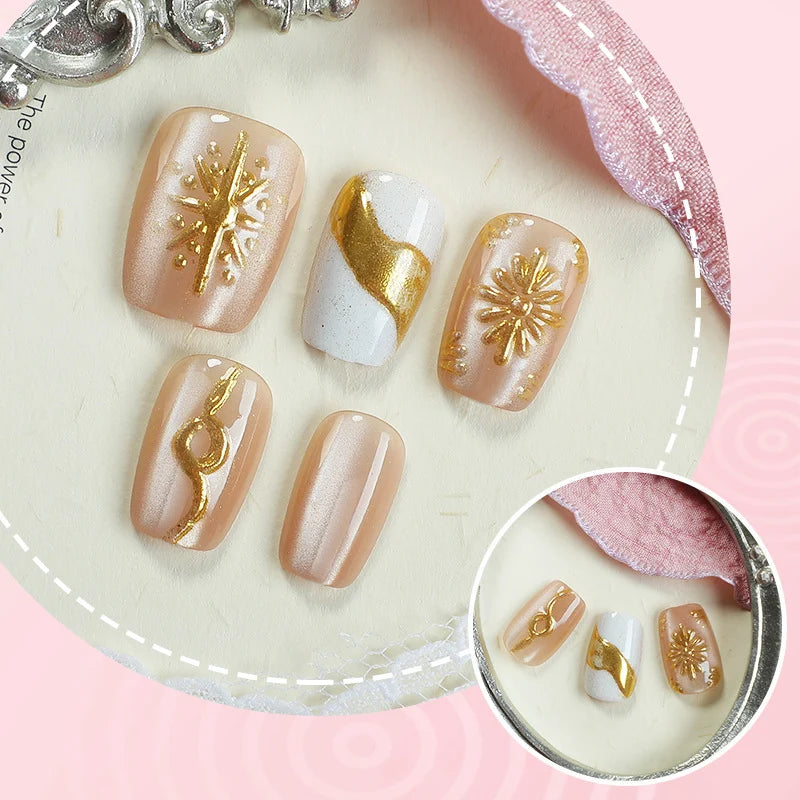 Press-On Nail Set Gold-Embellished Easy Application & Removal