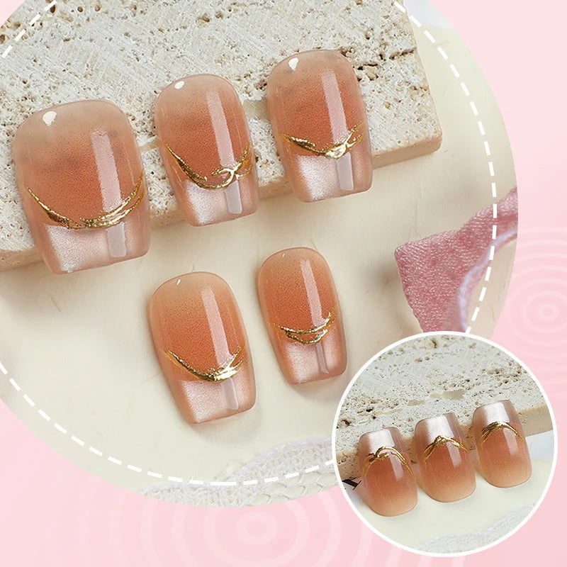 Press-On Nail Set Gradient & Gold Accents