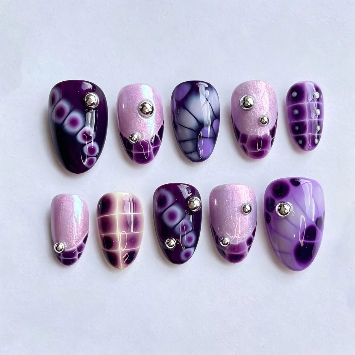 Press-On Nail Set Gradient Ombre Embellished Easy Apply