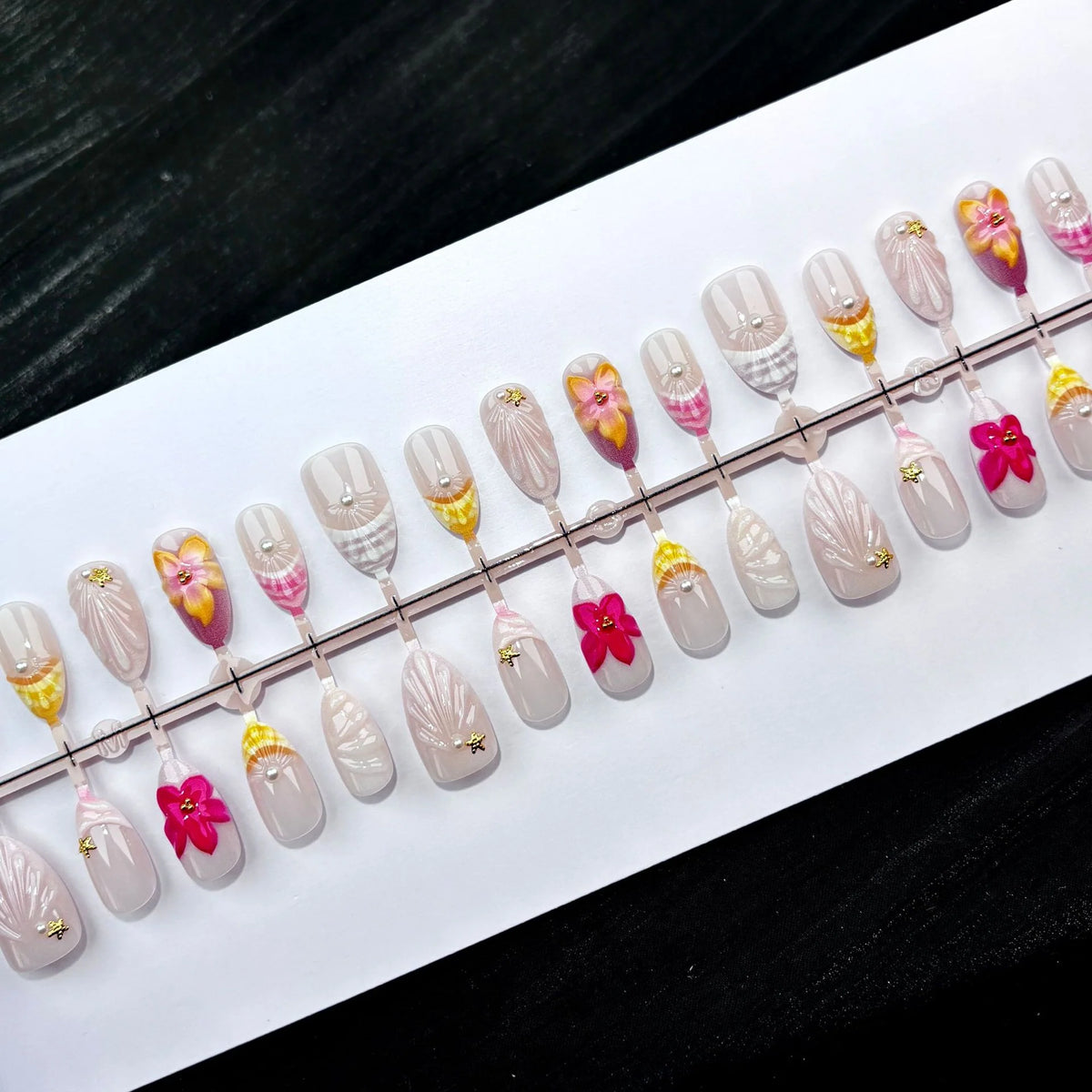 Press-On Nail Set Hand-Crafted Floral & Easy Application