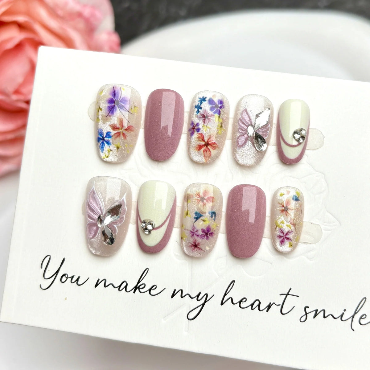 Press-On Nail Set Hand-Painted Floral Easy Application & Reusable