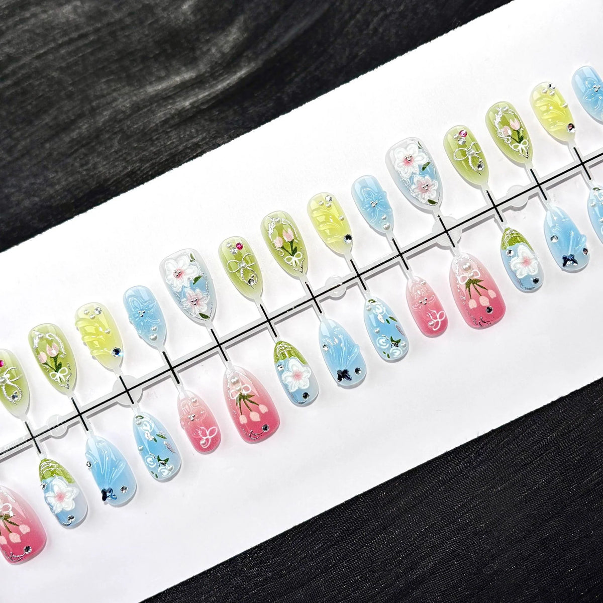 Press-On Nail Set Hand-Painted Floral & Gem Art