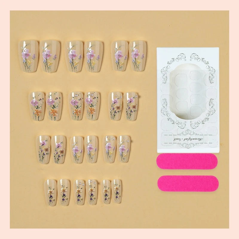 Press-On Nail Set Handcrafted Floral 24 Pieces