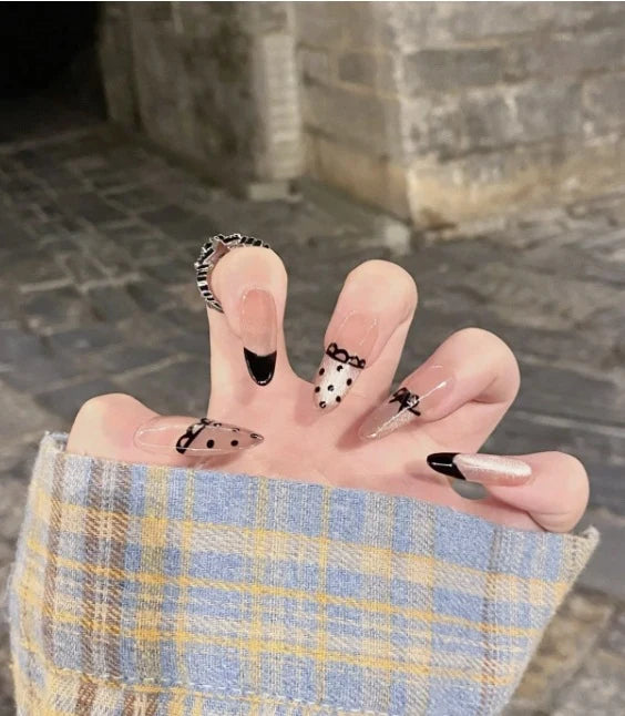 Press-On Nail Set Handcrafted Floral Long-Lasting Multiple Sizes