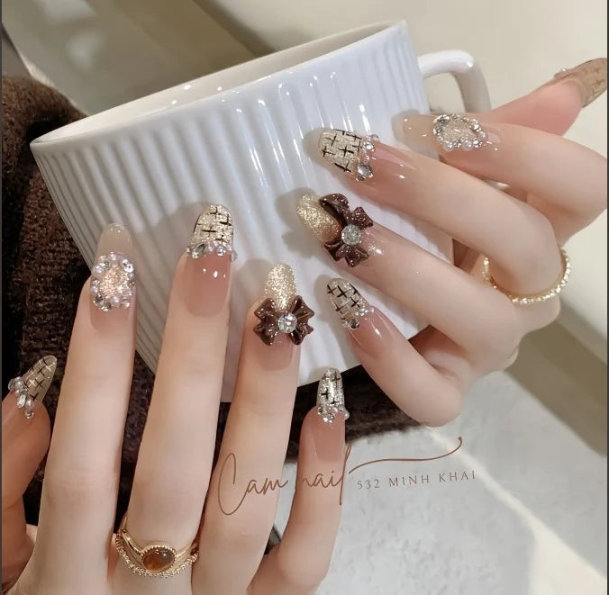 Press-On Nail Set Handcrafted Floral Long-Lasting Multiple Sizes