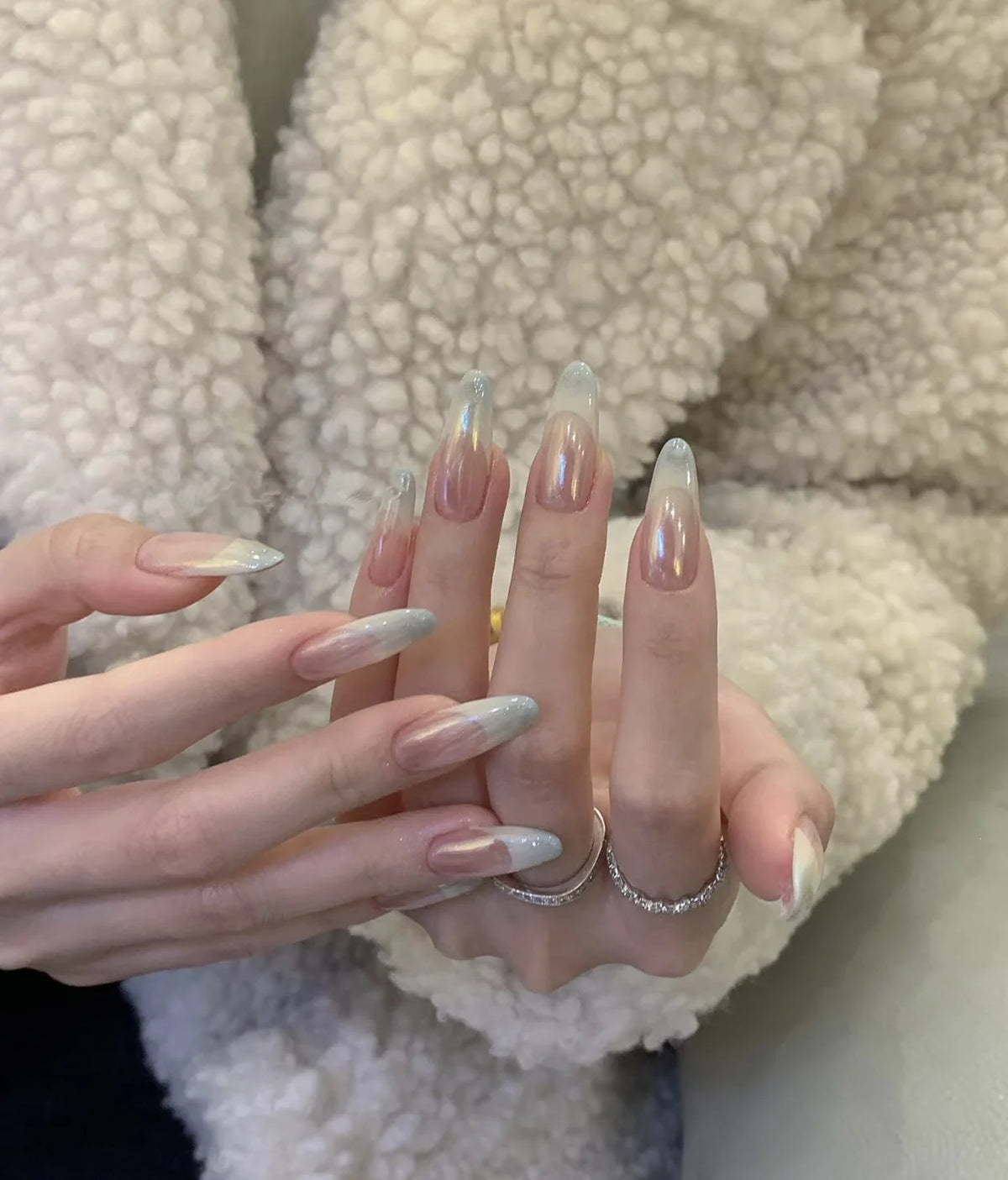 Press-On Nail Set Handcrafted Floral Long-Lasting Multiple Sizes