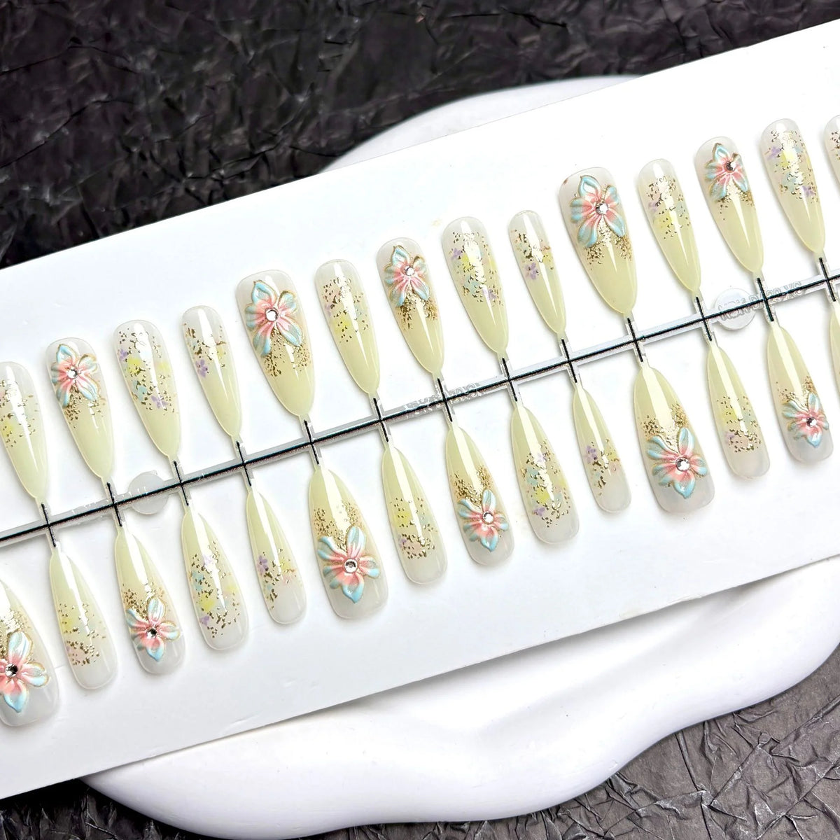 Press-On Nail Set Handcrafted Floral & Reusable