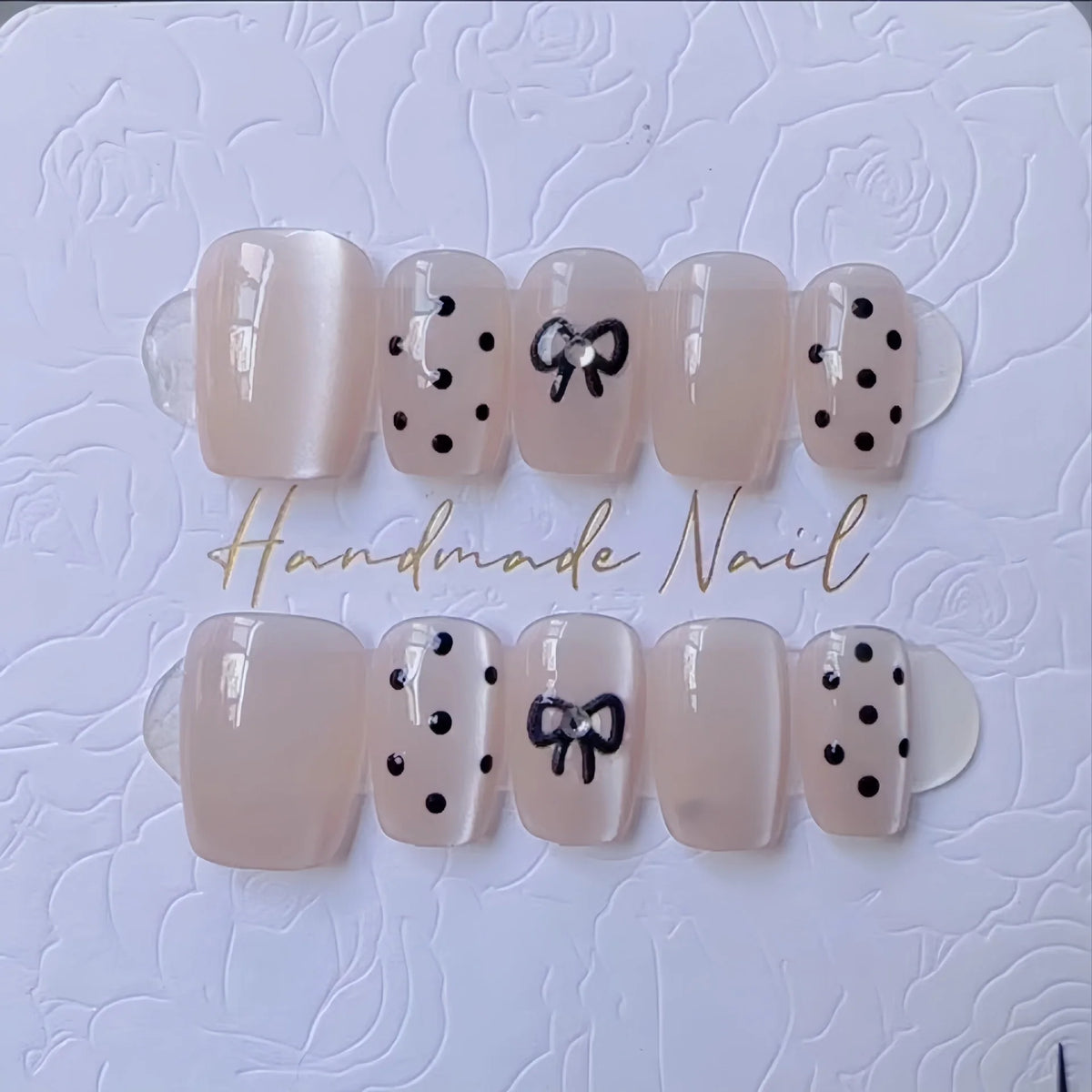 Press-On Nail Set Handmade Cat Eye & Bow