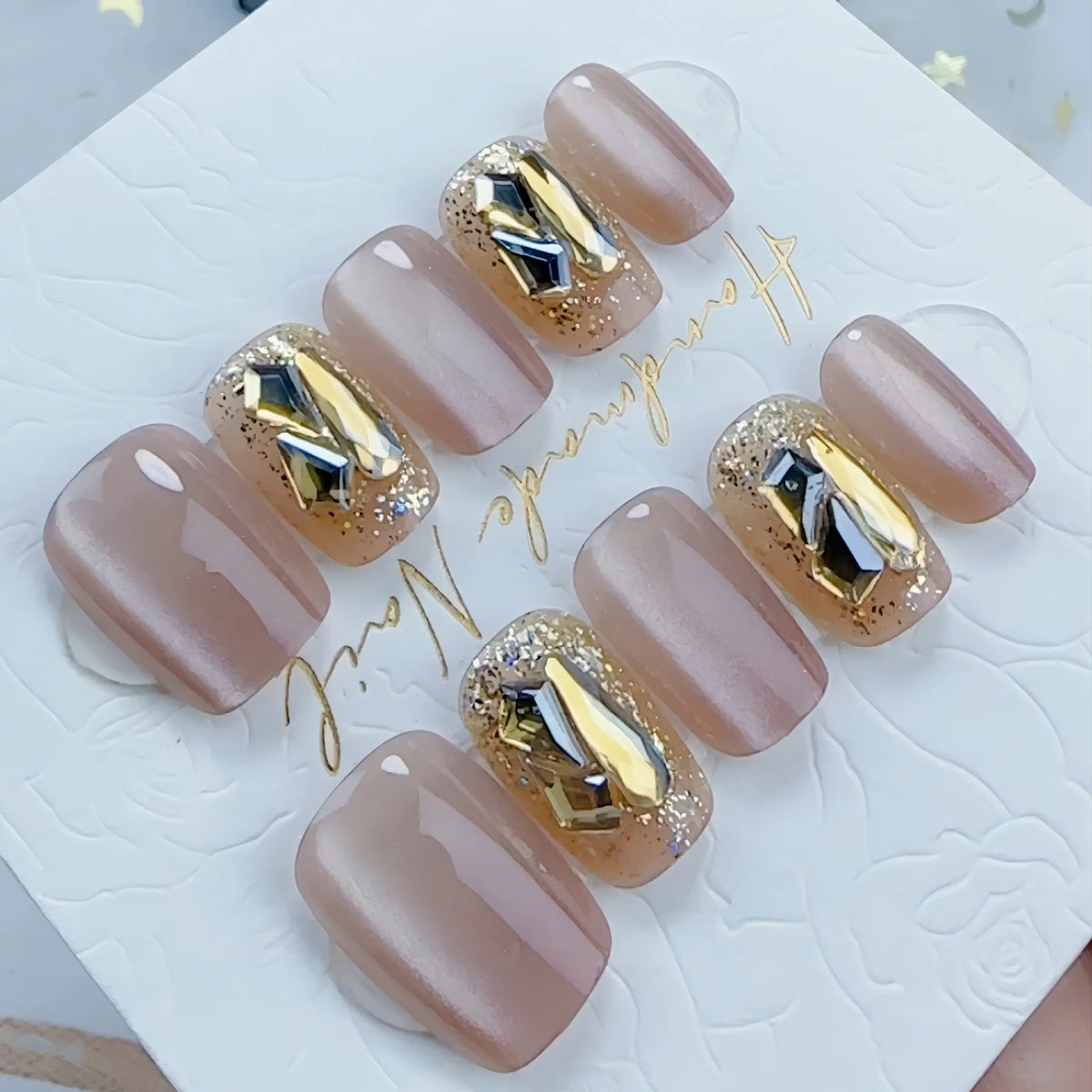 Press-On Nail Set Handmade Cat Eye Glue-On