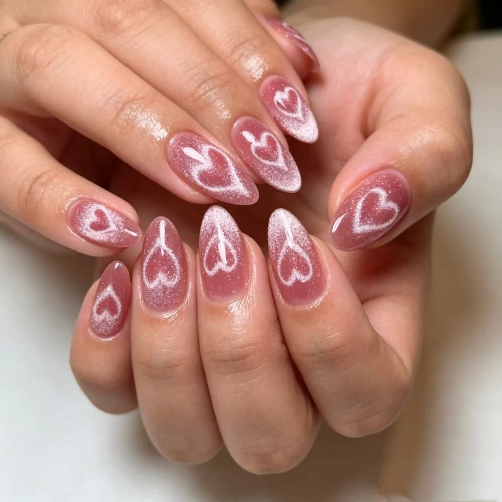 Press-On Nail Set Heart Design Long-Lasting