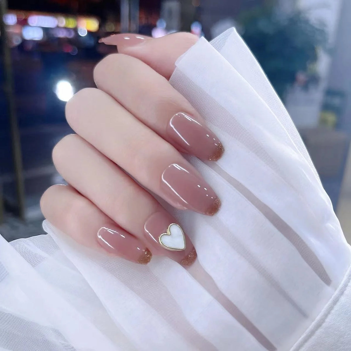 Press-On Nail Set Heart Design Nude Glue-On Long-Lasting