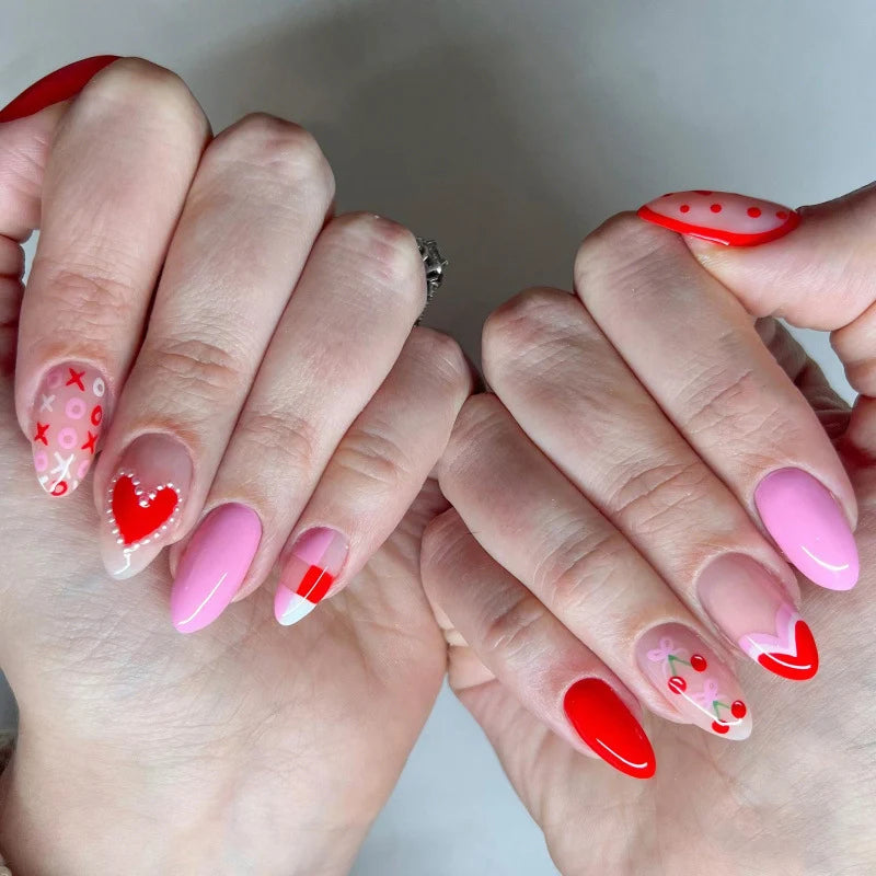 Press-On Nail Set Heart Designs Peel-And-Stick All-Day Comfort