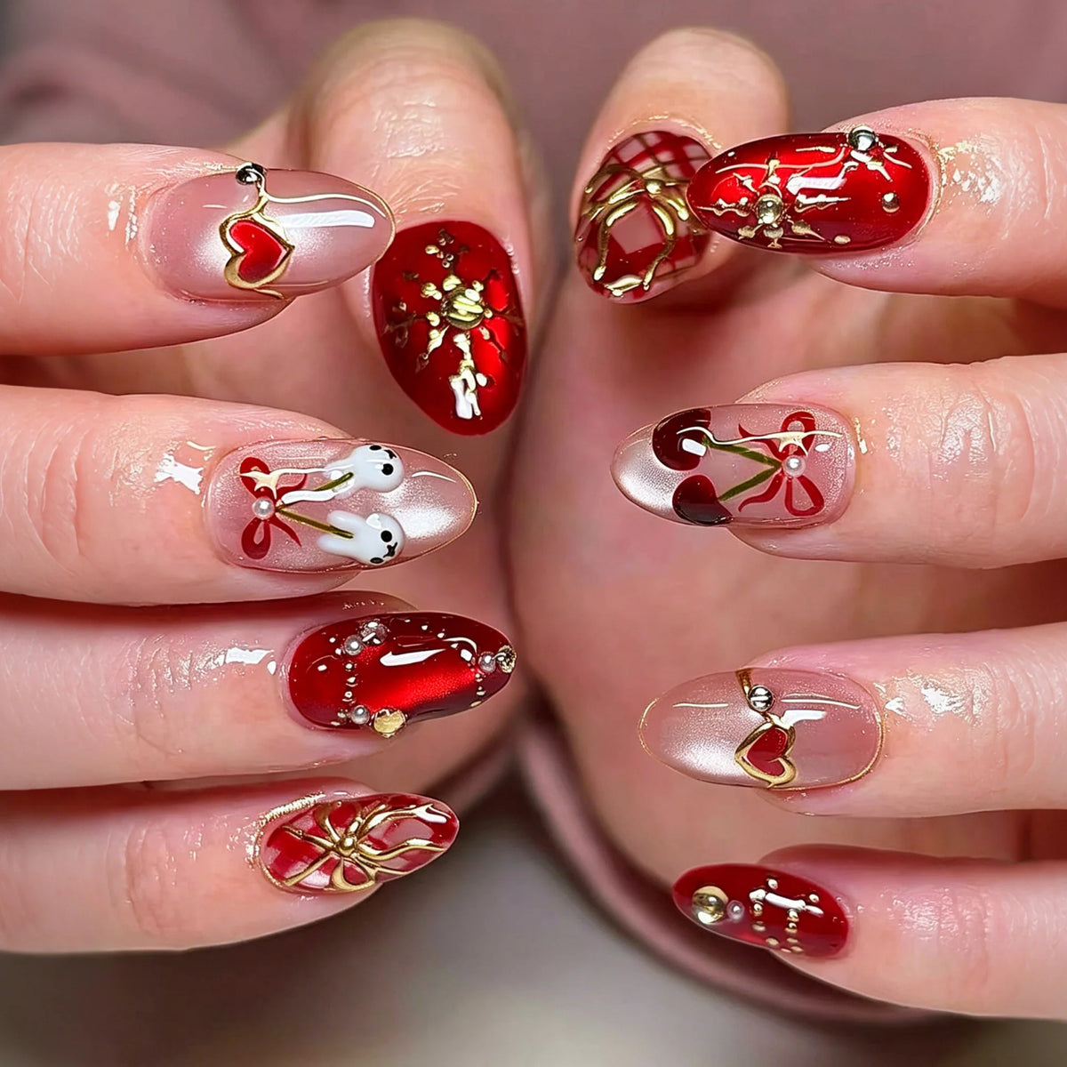Press-On Nail Set Heart & Floral Easy Application Long-Lasting