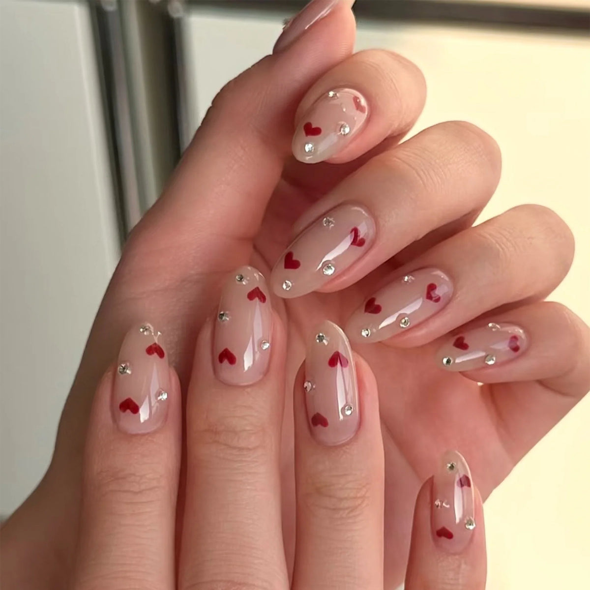 Press-On Nail Set Heart & Rhinestone Peel-And-Stick