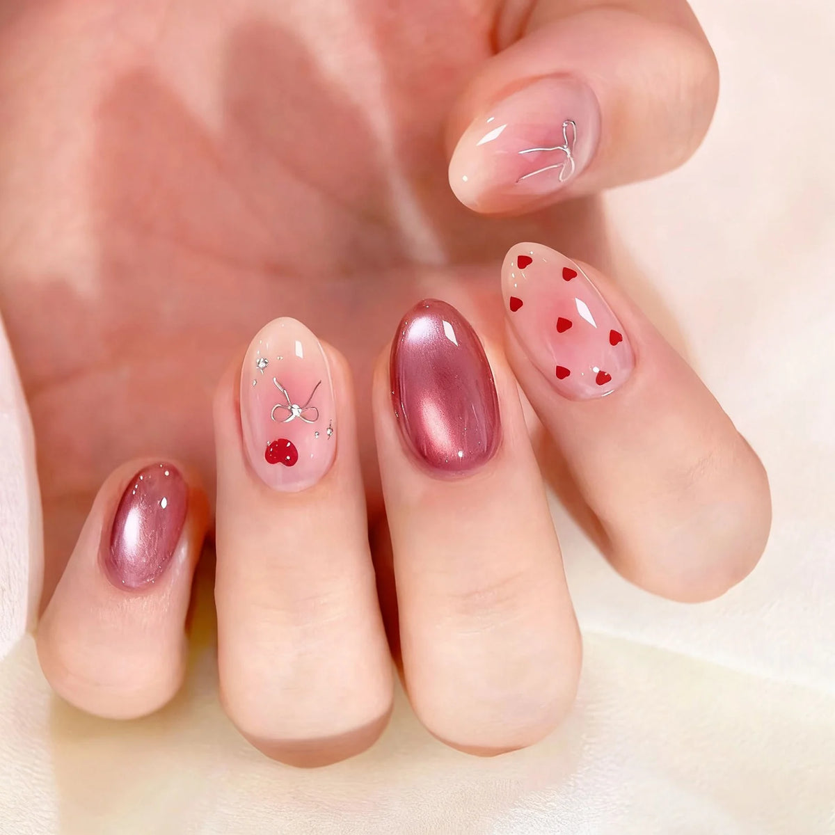 Press-On Nail Set Heart Ribbon Design Strong Adhesive