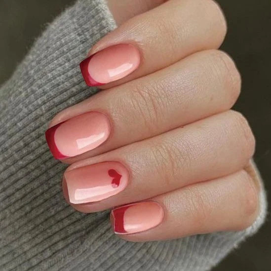 Press-On Nail Set Heart-Shaped 24-Piece Comfortable Fit