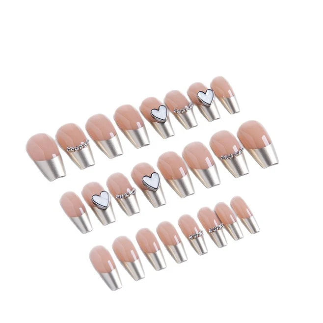 Press-On Nail Set Heart-Shaped Self-Adhesive & Long-Lasting