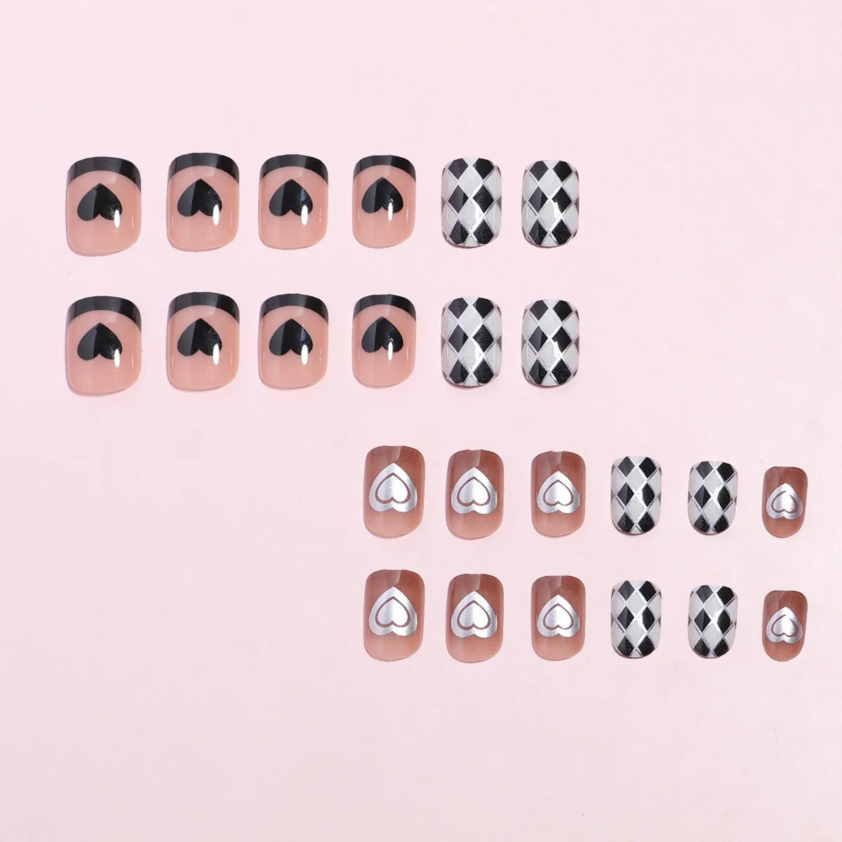 Press-On Nail Set Hearts & Argyle 24 Pieces