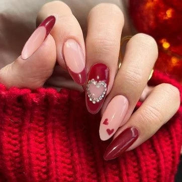 Press-On Nail Set Hearts & Argyle 24 Pieces