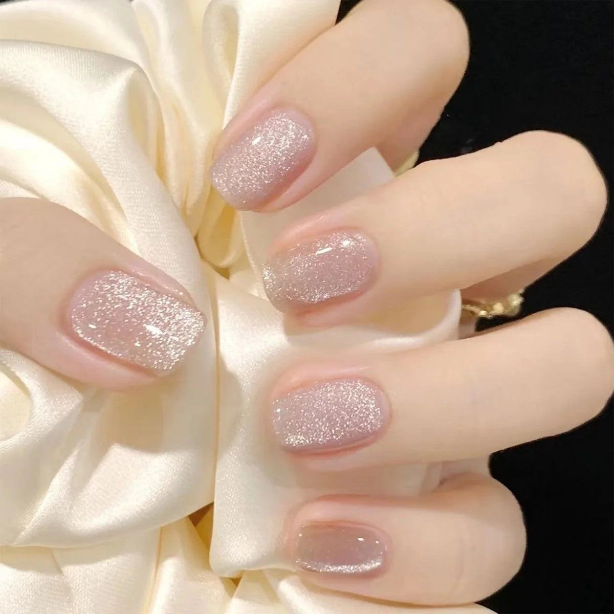 Press-On Nail Set High-Gloss Glitter Comfortable Fit