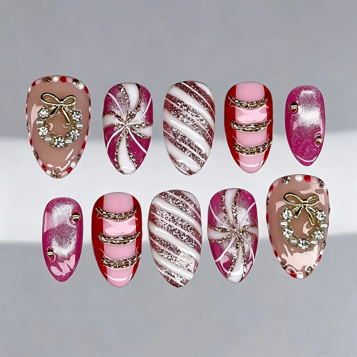 Press-On Nail Set Holiday Motifs Long-Lasting Multiple Sizes
