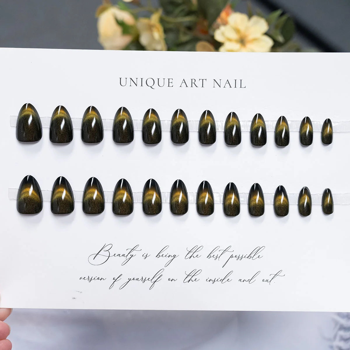 Press-On Nail Set Intricate Designs Almond Shape & Multiple Sizes